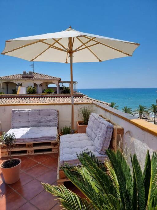 Cal Salmare Seafront Apartment With Rooftop Terrace And Pool Калафель Екстер'єр фото